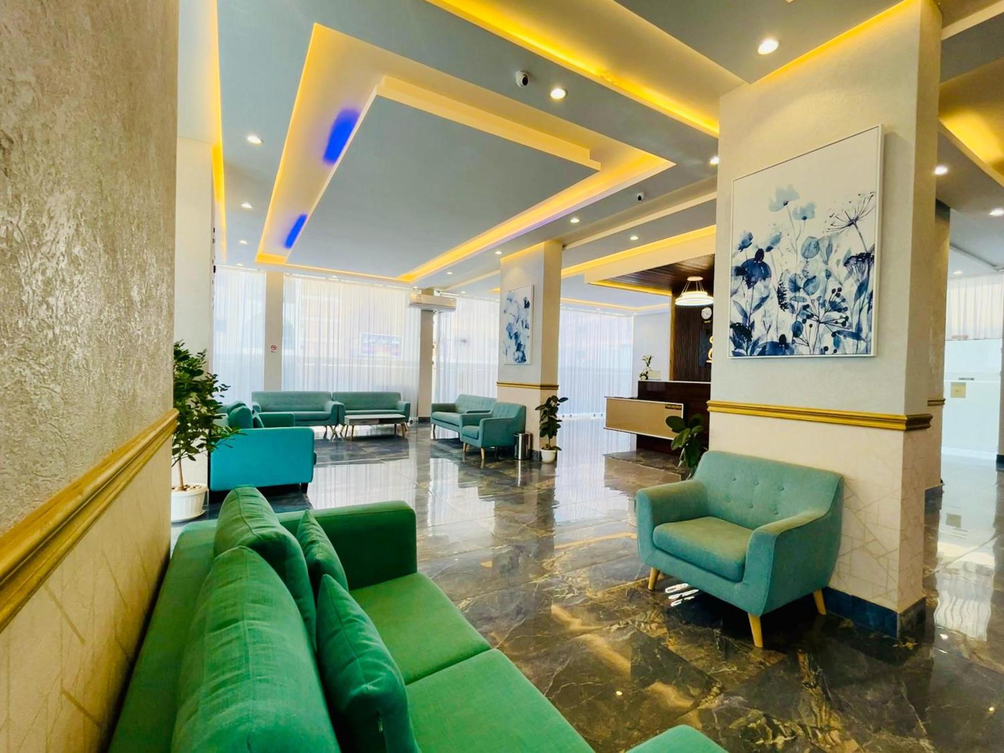 Golden Dahlia Fintas Aparthotel Kuwait City Exterior photo